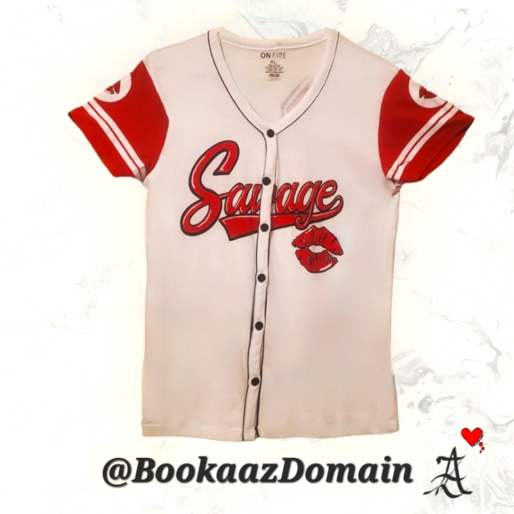 NEW! Savage💋 Graffic Baseball Style Top